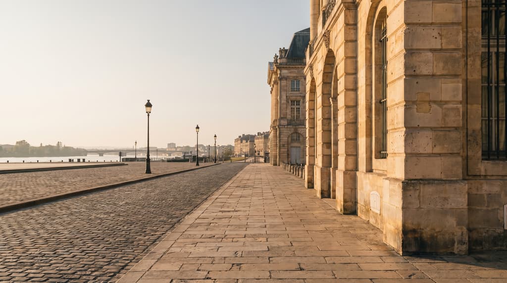 Bordeaux Walking Tour