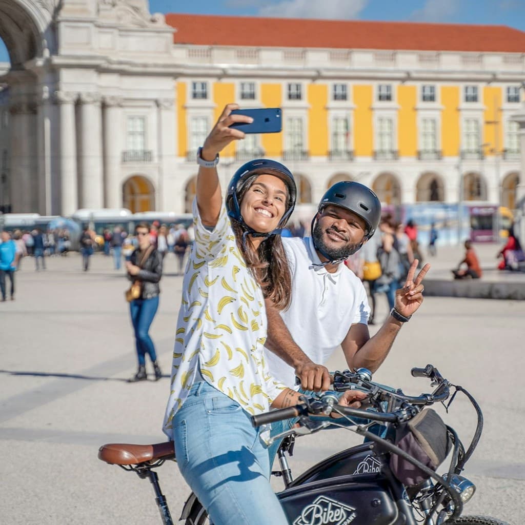 Lisbon: Guided E-Bike Tour