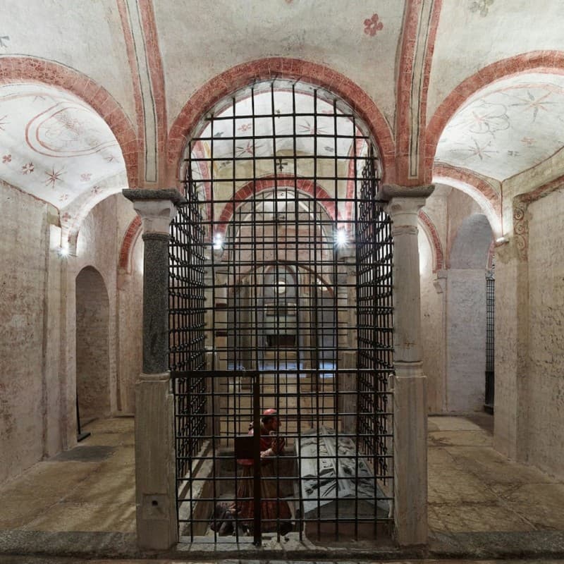 Crypt of Santo Sepolcro: Milan's Ancient Underground Gem