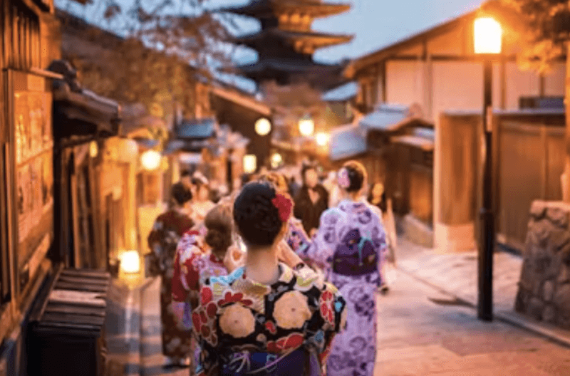 Gion & Geisha District Walking Tour