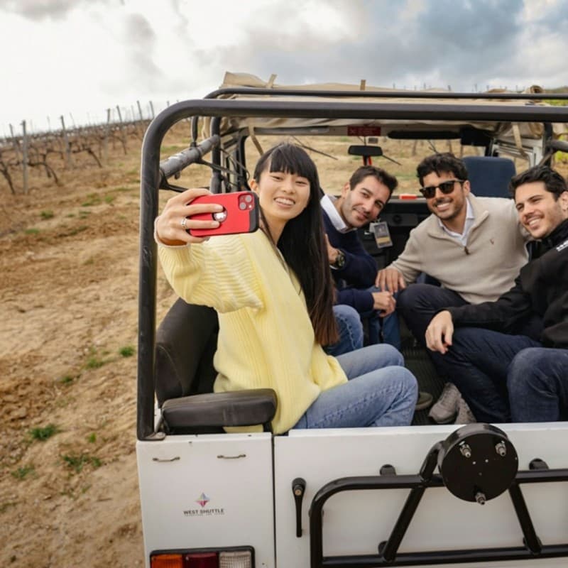 Lisbon 4WD Jeep Tours: Explore Sintra, Coast & Vineyards