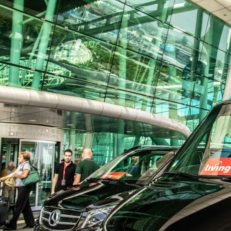 Lisbon Airport Transfers: Seamless Travel Solutions