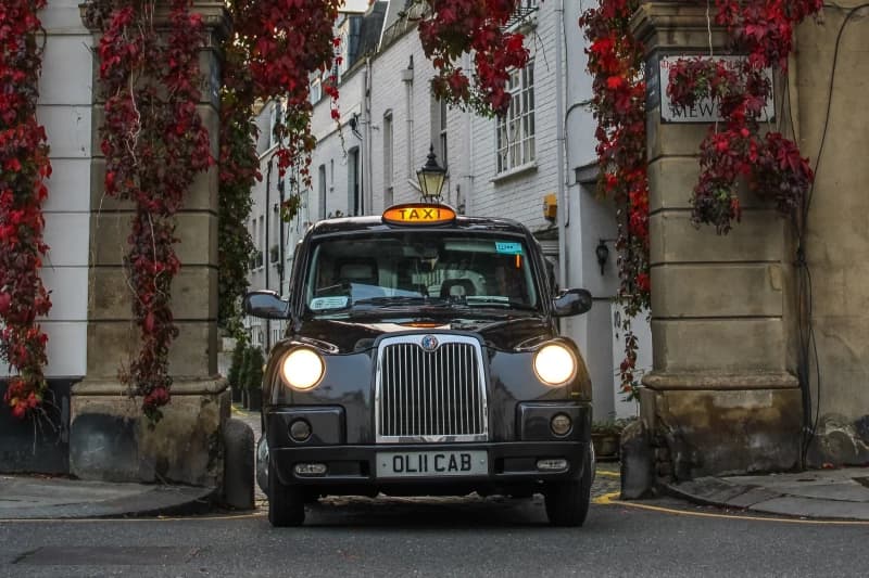 London Black Cab Tours: Explore the City in Iconic Style