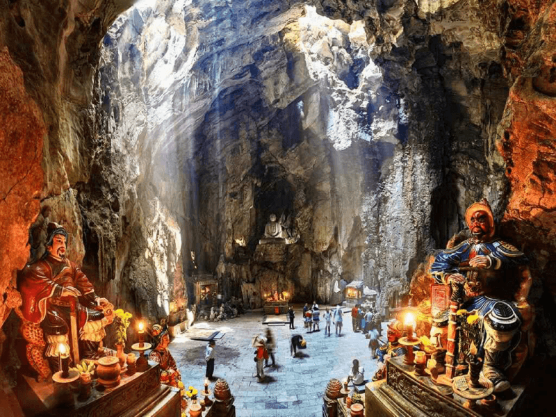 Marble Mountains and Hoi An Ancient Town Half-Day Tour from Da Nang