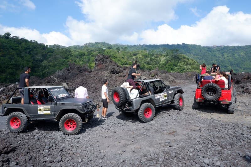 Mount Batur 4WD Jeep Tour