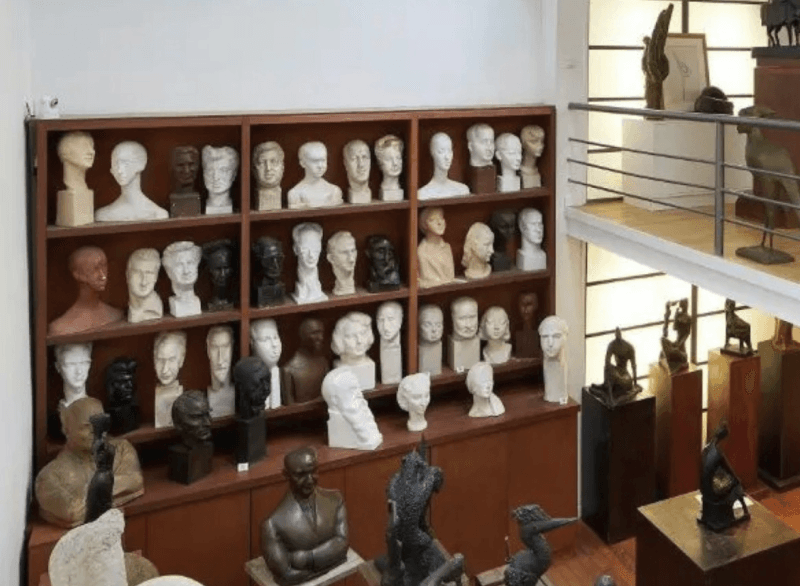 Ateliers-musée Chana Orloff: Sculptures & Studio Tour