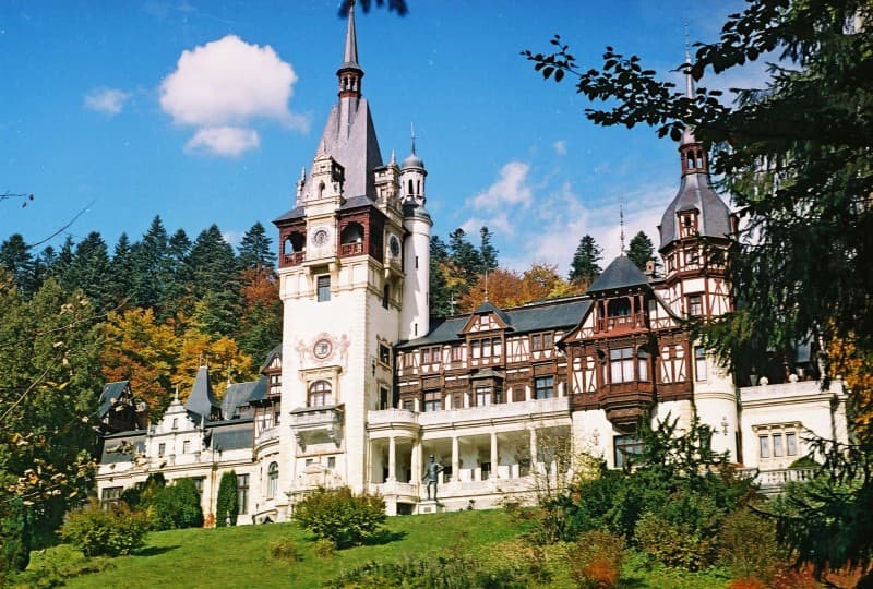 Peleș Castle: Royal Splendor in the Carpathian Mountains