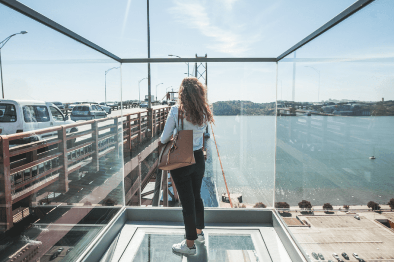 Pilar 7 Bridge Experience