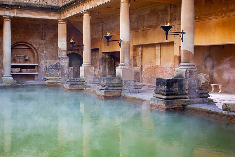 Stonehenge & Bath: Ancient Mysteries and Roman Heritage