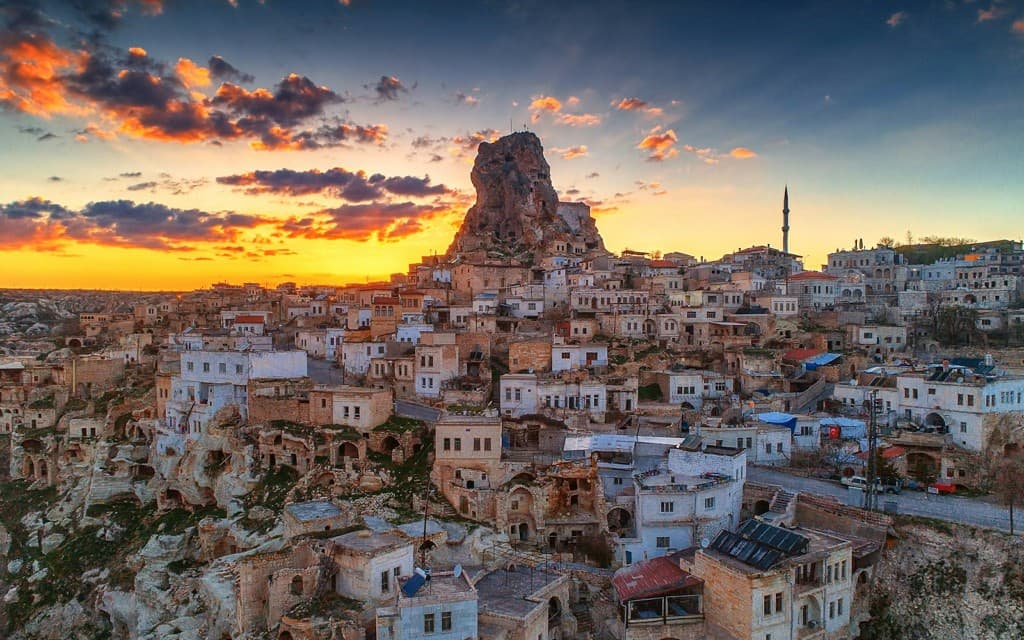 2-Day Private Cappadocia Guided Tour with Optional Balloon Ride (Private Cappadocia Tour with Balloon Ride)