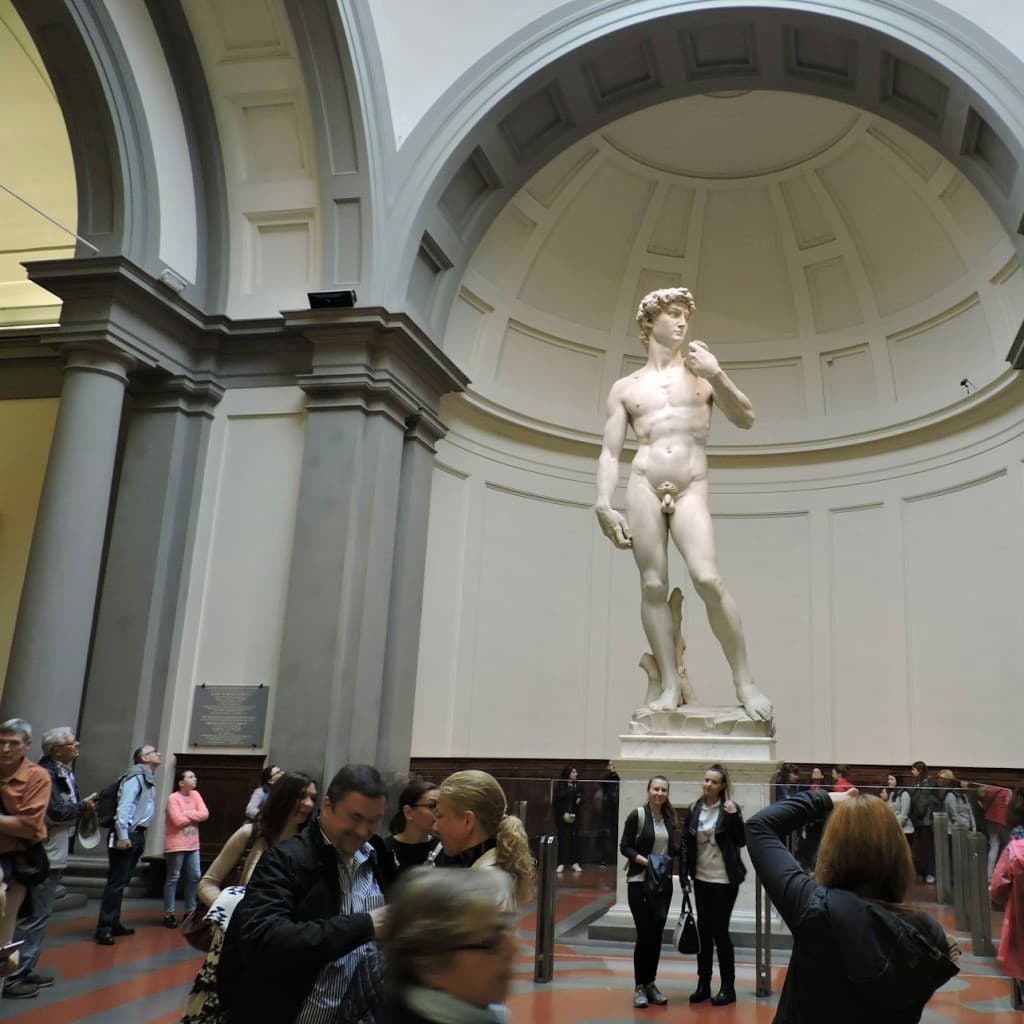 Accademia Gallery: Guided Tour - Spanish
