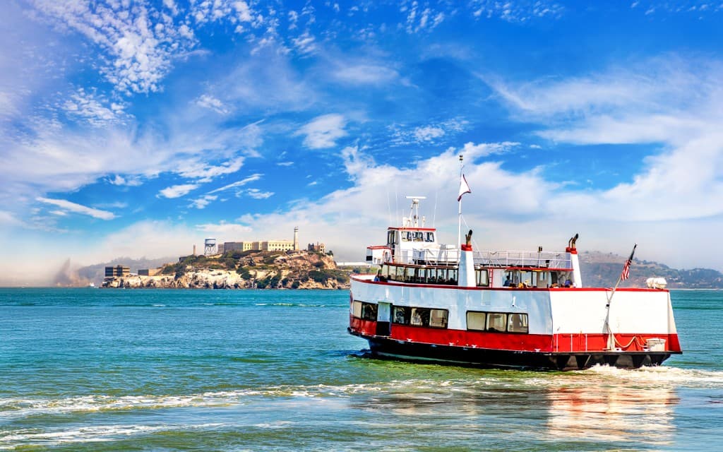 Alcatraz Tickets with Ferry Ride (Alcatraz Day Tour with Audio Guide (App Download))