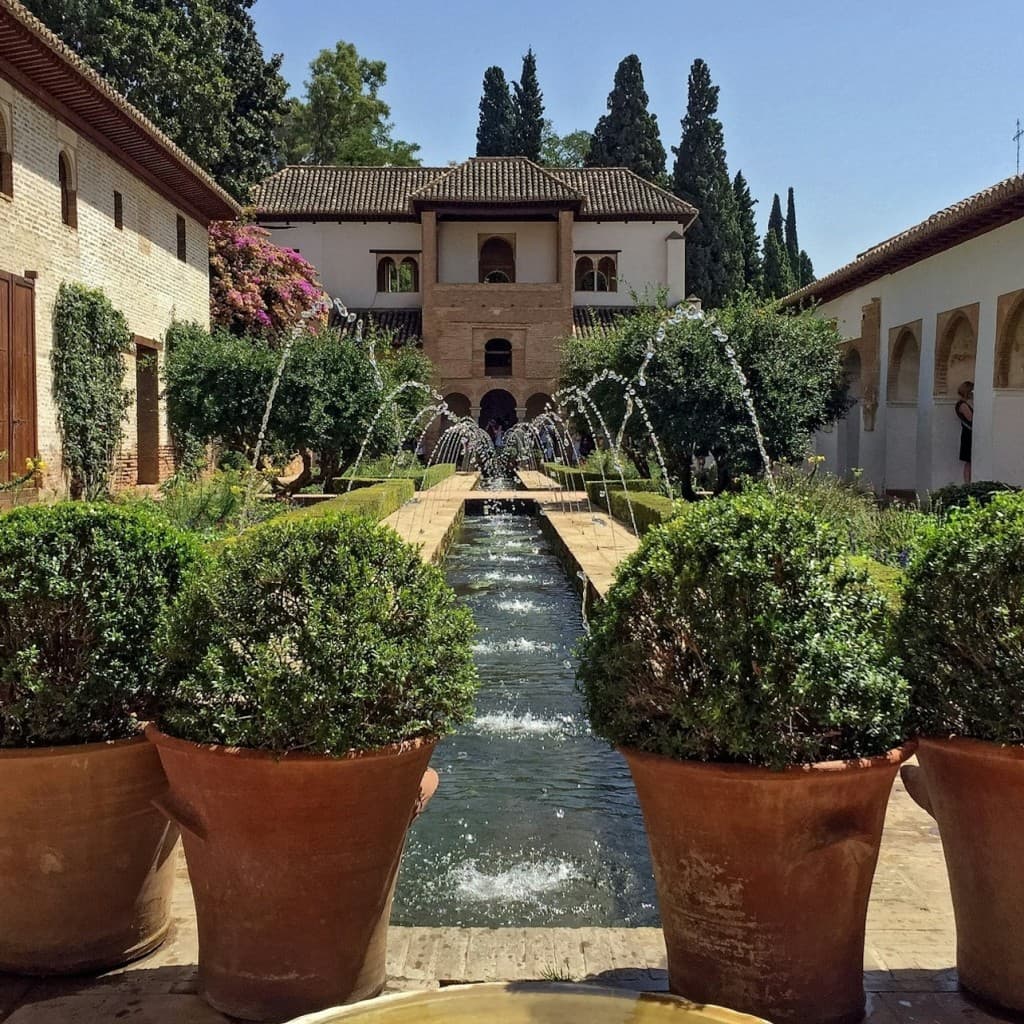 Alhambra & Nasrid Palaces: Skip The Line Ticket