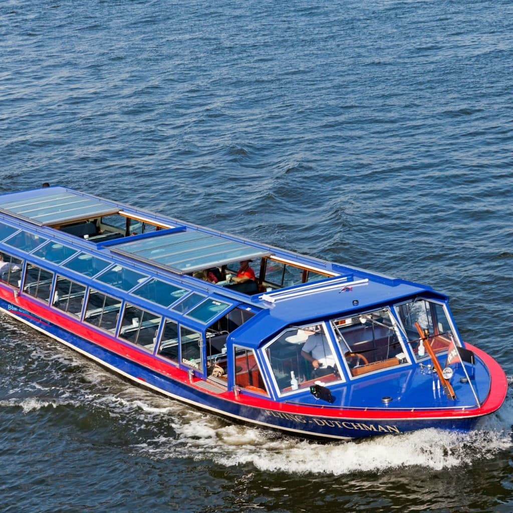 Amsterdam: Blue Boat Canal Cruise - Cheese & wine