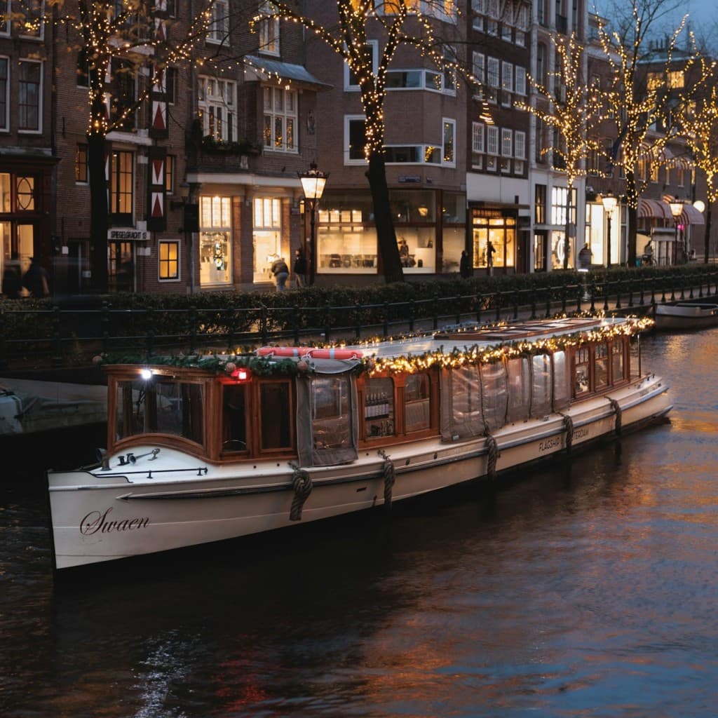Amsterdam: Flagship Open Boat Cruise
