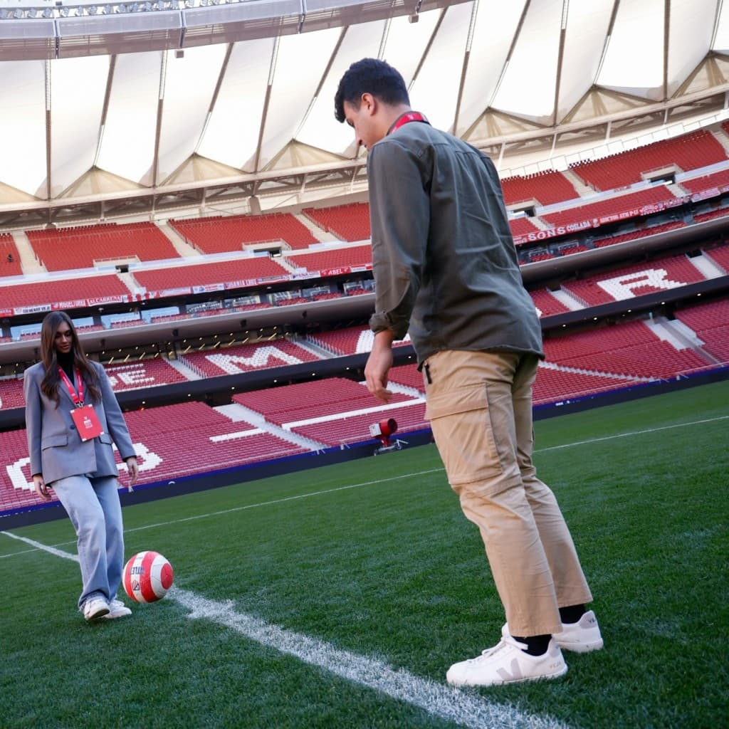 Atlético de Madrid: Honorary Kick-off Experience + Tour + Museum Entry
