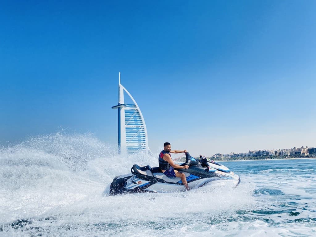 Jet Ski Tour in Dubai (30 Minutes)