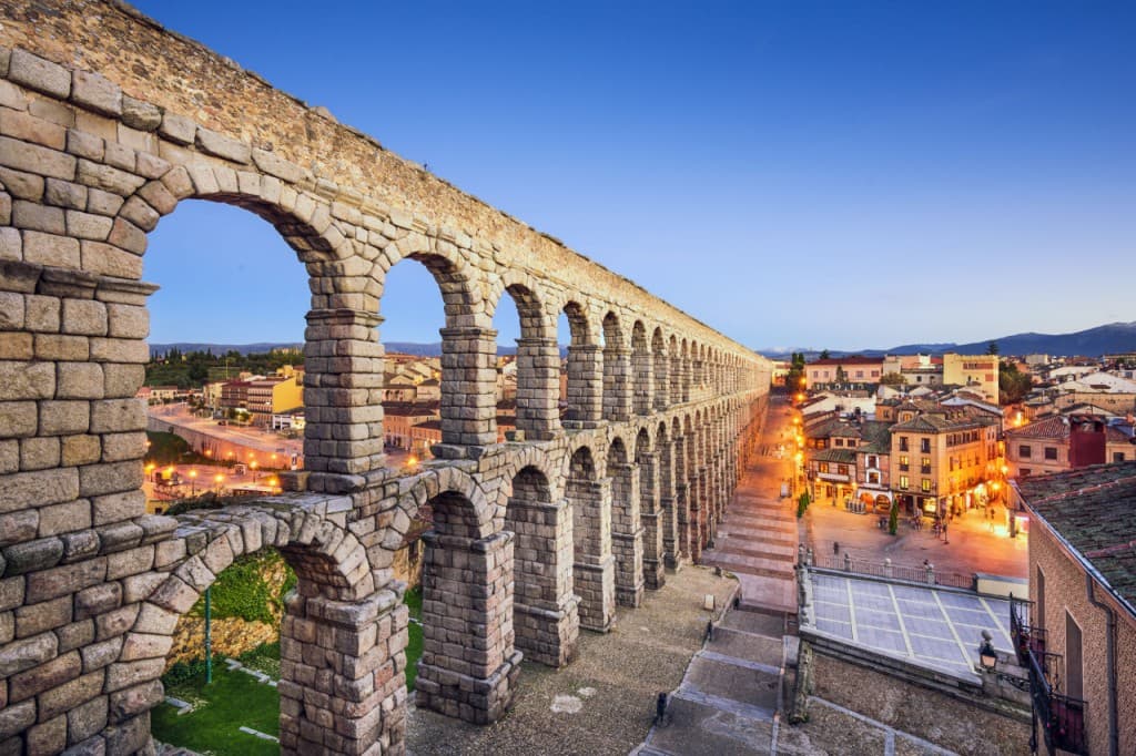 Toledo and Segovia Tour from Madrid (Toledo and Segovia Tour from Madrid with Alcazar Ticket)