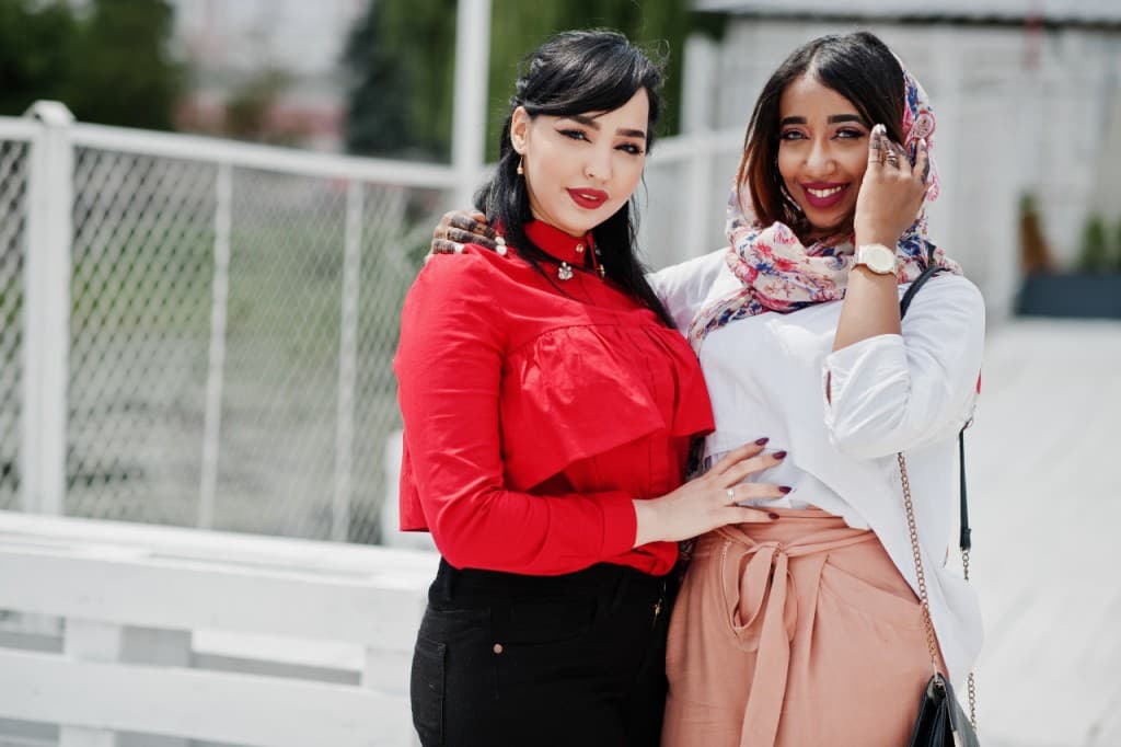 Professional Photo Shoot in Dubai (Professional Photo Shoot in Dubai - Afternoon Session (Two Hours))