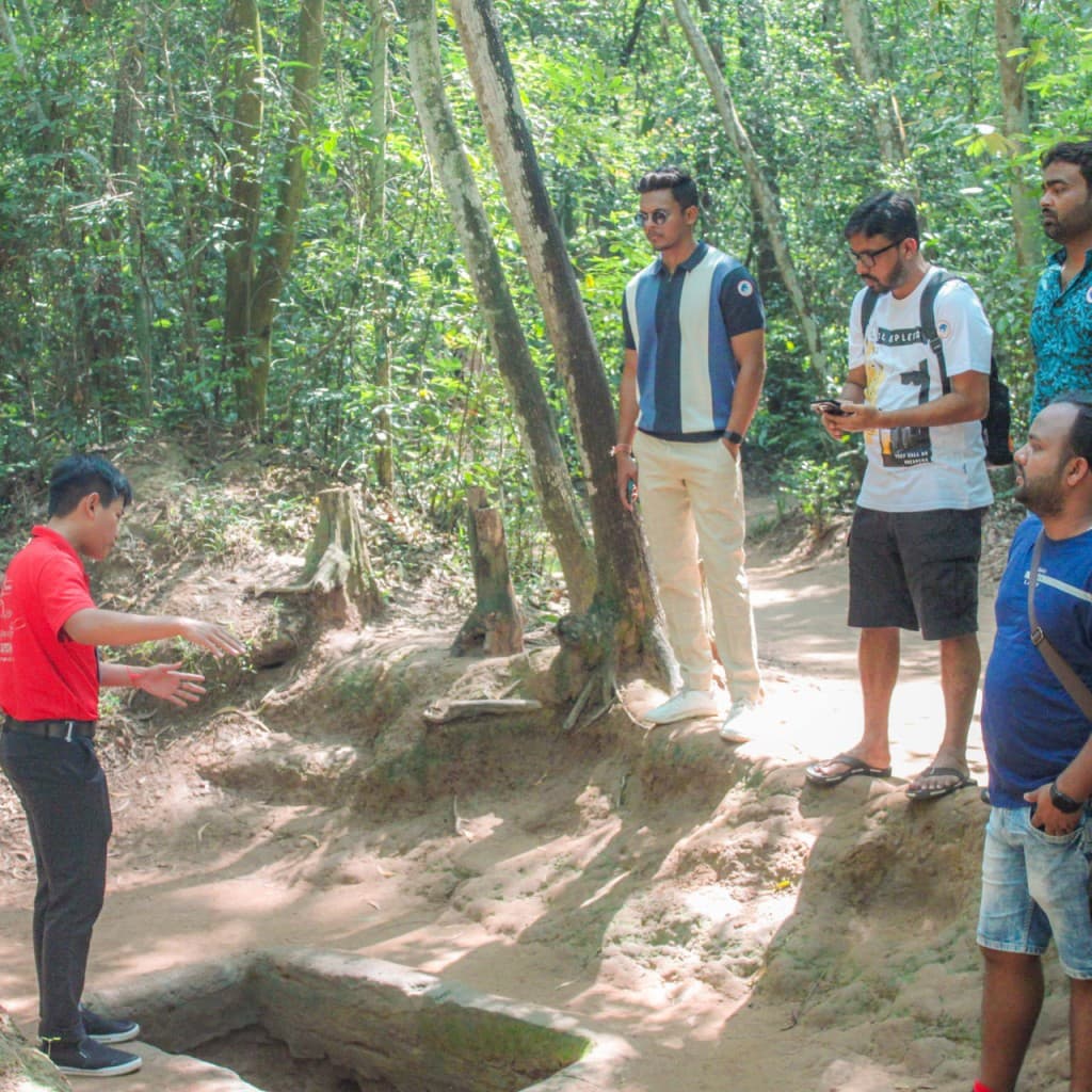 Cu Chi Tunnels and Mekong Delta Full-Day Tour from Ho Chi Minh (Cu Chi Tunnels and Mekong Delta Full-Day Tour from Ho Chi Minh - Luxury Tour)
