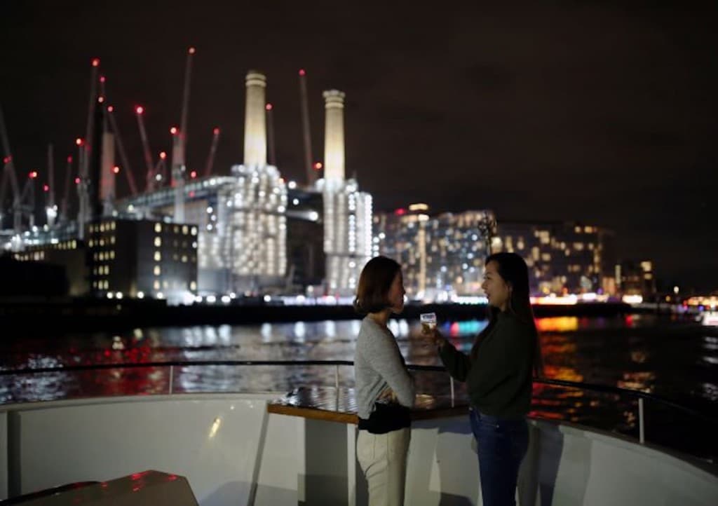 Evening Cruise on the River Thames (Evening Cruise on the River Thames (6:30 PM))