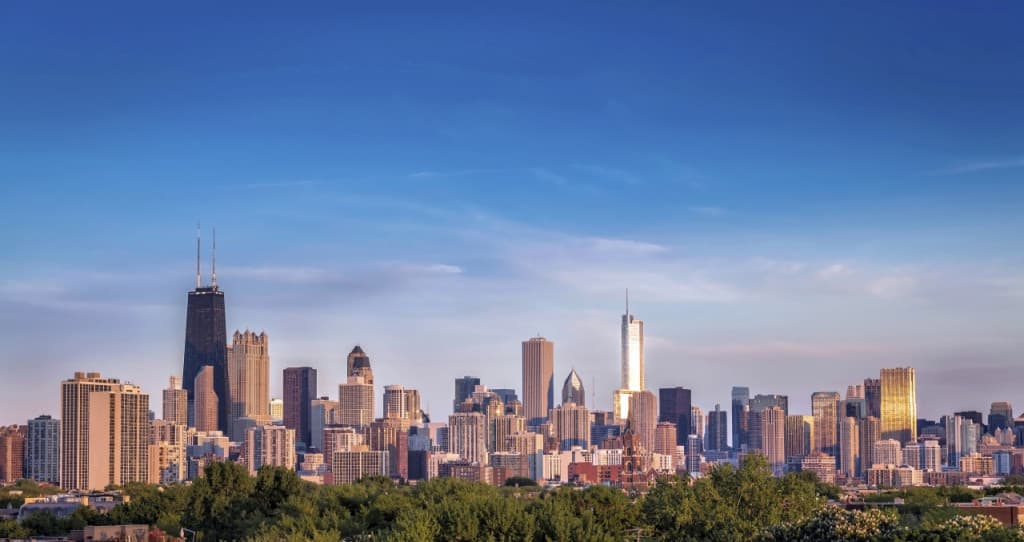 Big Bus Chicago Hop-on Hop-off Bus Tour (Essential Ticket (48 Hours))