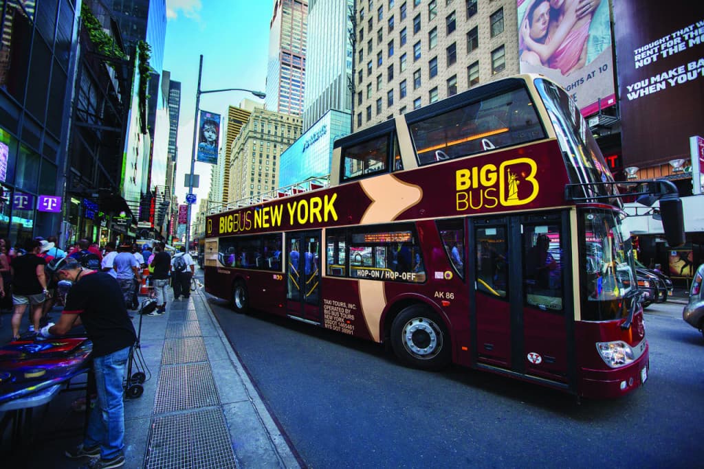 Big Bus New York Hop-on Hop-off Bus Tour (Night Tour)