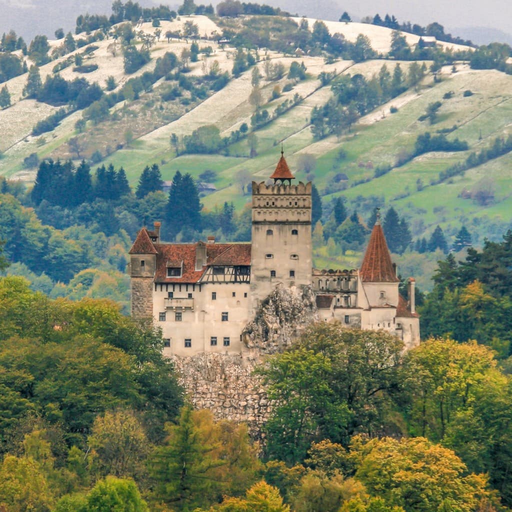 Bran Castle & Peleș Castle from Bucharest