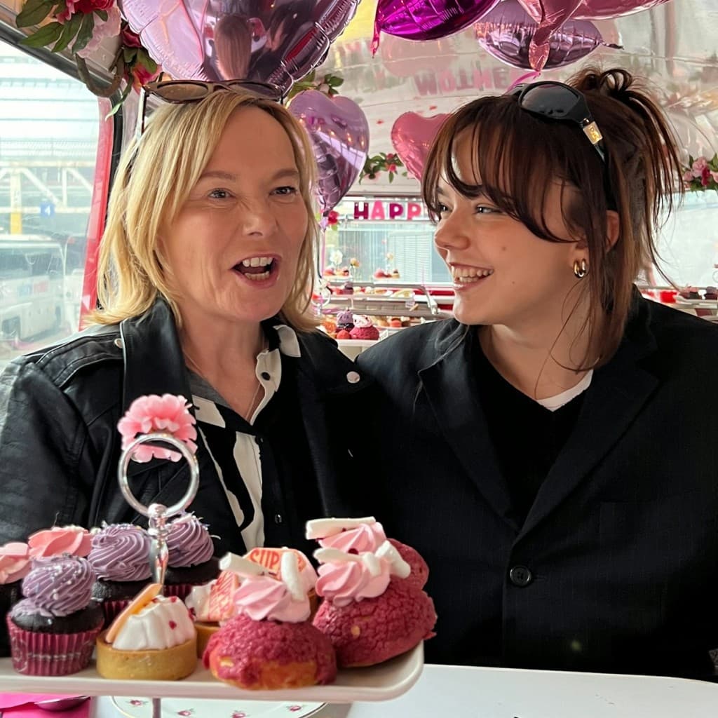 Brigit's Bakery London: Afternoon Tea Bus Tour