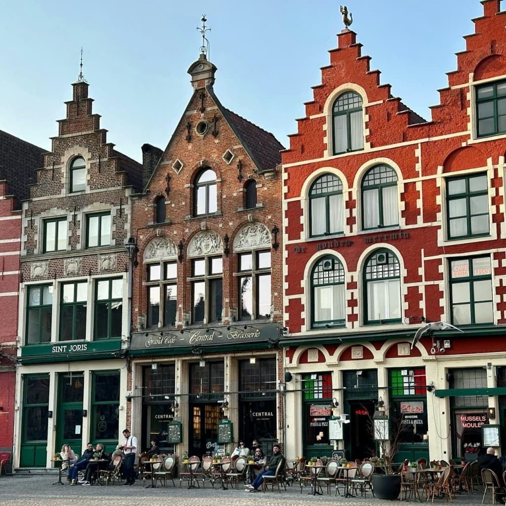 Bruges: Audio-Guided Trip from Paris
