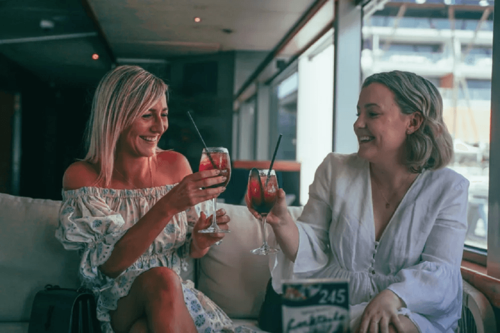 Captain Cook Cruises - Sydney Harbour Dining Experience Sightseeing Cruise (Premium Harbour Experience - 2:00 PM (Circular Quay Departure))