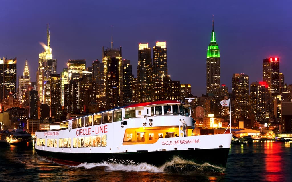Circle Line: Harbor Lights Cruise (Circle Line: 2hr NYC Harbor Lights Cruise)