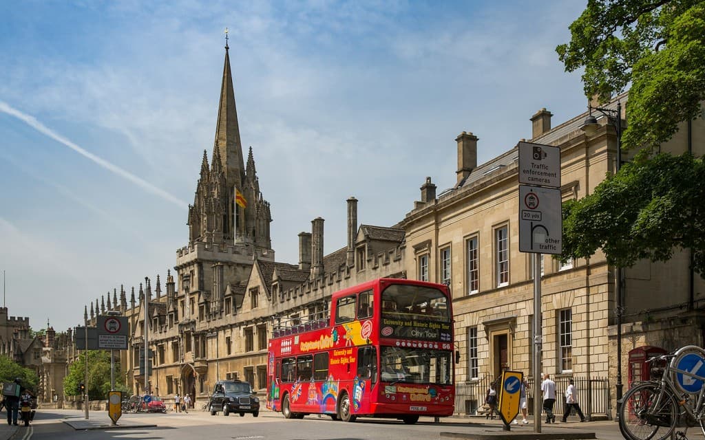 City Sightseeing: Oxford Hop-on Hop-off Bus Tour (48-Hour Pass)