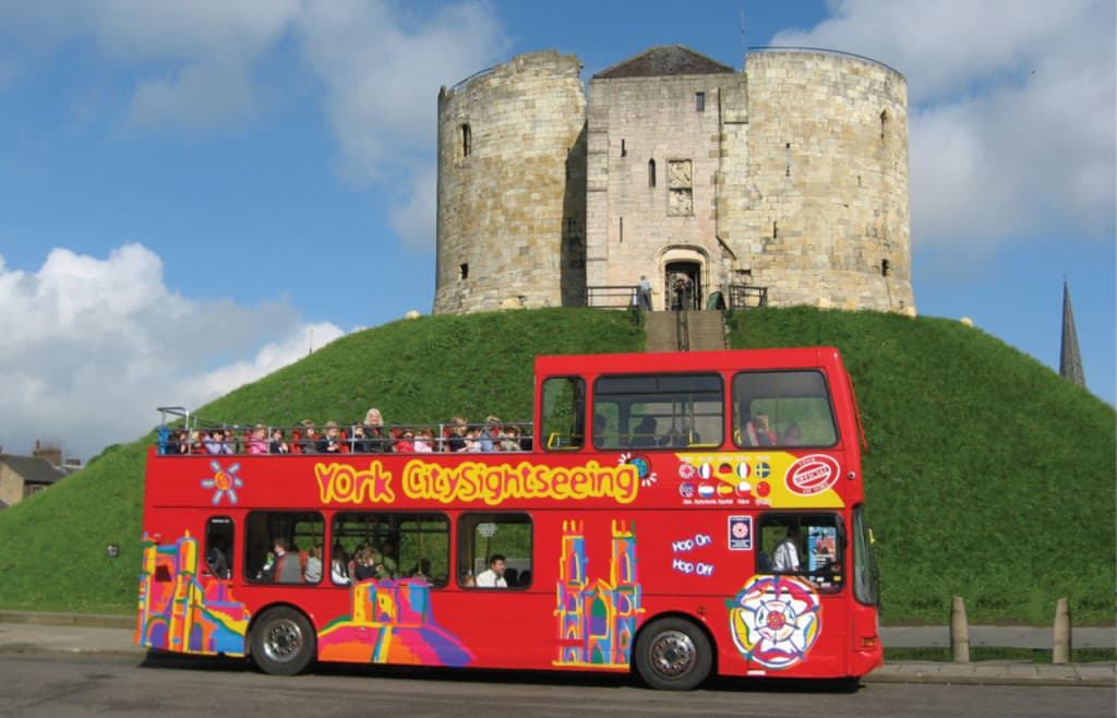 City Sightseeing York Hop-on Hop-off Bus Tour (City Sightseeing York Hop-on Hop-off Bus Tour - 24 Hours)