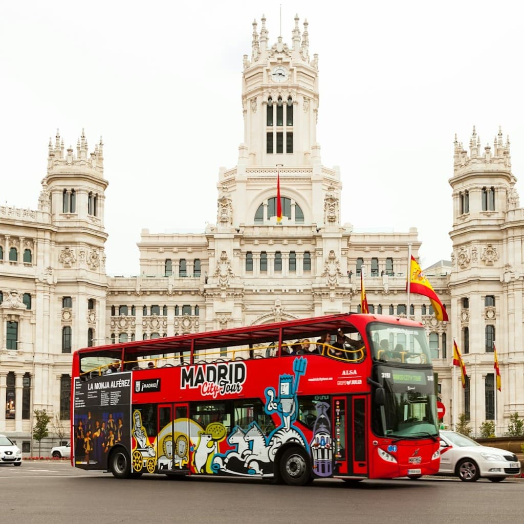 City Tour Madrid: Hop-on Hop-off Bus Tour - 1 Day
