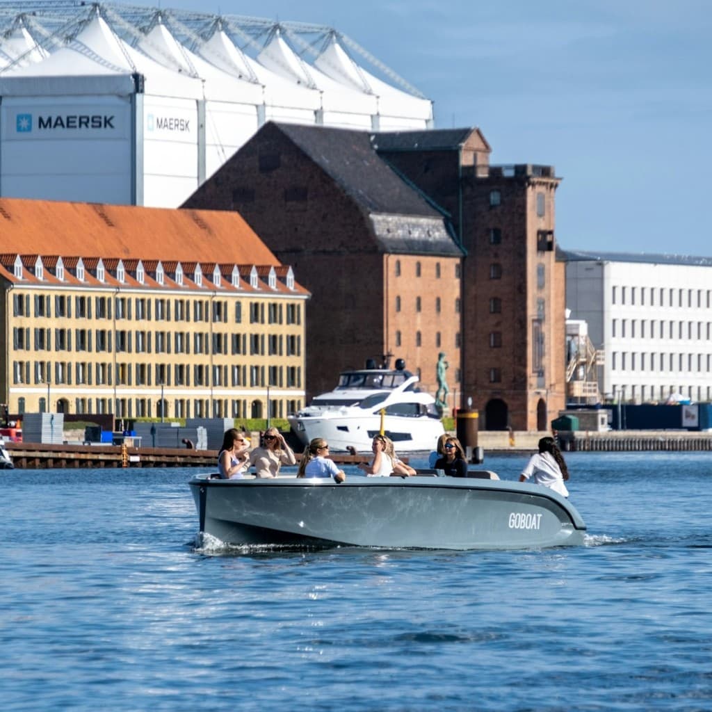 Copenhagen: Guided Harbor Boat Tour