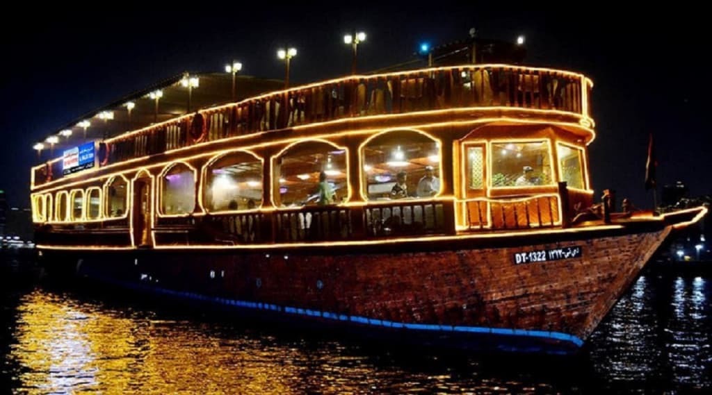 Dubai Dhow Cruise with Dinner & Live Entertainment (Dhow Cruise Dinner on Dubai Marina (Upper Deck) - 9:00 PM Departure)