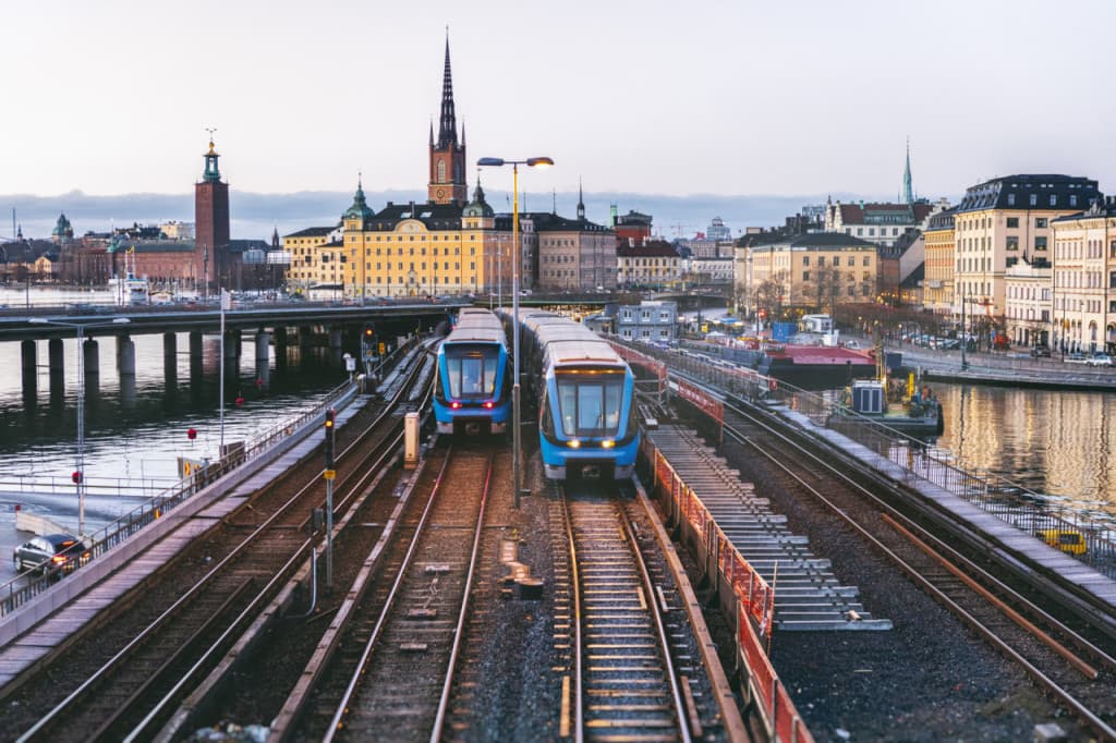 Eurail Global Pass Family Card (Consecutive Days) (Eurail Global Pass Family Card - Three Months (First Class))