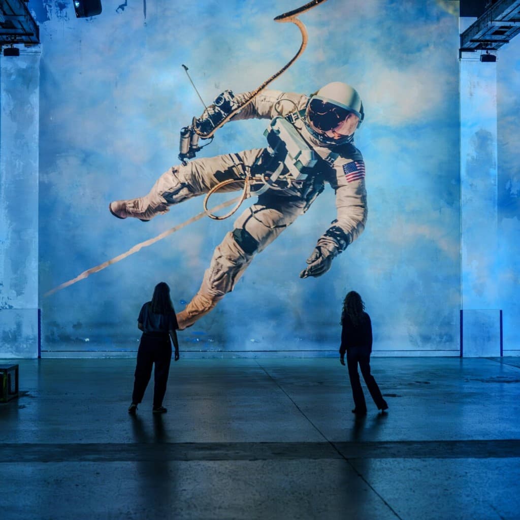 Fabrique des Lumières: The Moonwalkers Entry Ticket
