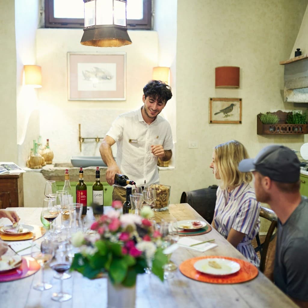 Florence: Chianti Wine Tour with Tasting & Tuscan Lunch