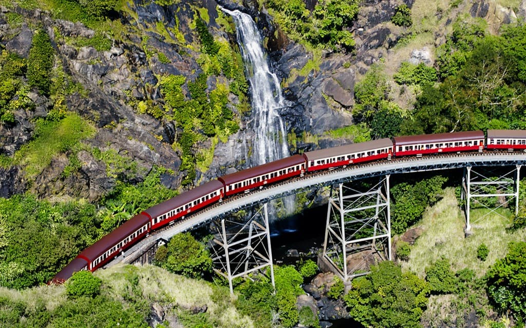 From Cairns: Scenic Train & Skyrail Kuranda Tour with Transfers (Guided Kuranda Tour with Scenic Train Up & Skyrail Return)