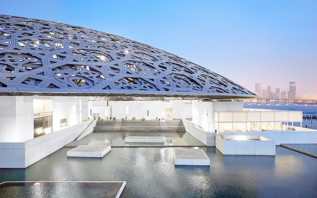 From Dubai: Abu Dhabi Full-Day City Tour with Louvre Museum & Sheikh Zayed Grand Mosque (Abu Dhabi City Tour + Louvre Museum (Shared from Dubai))