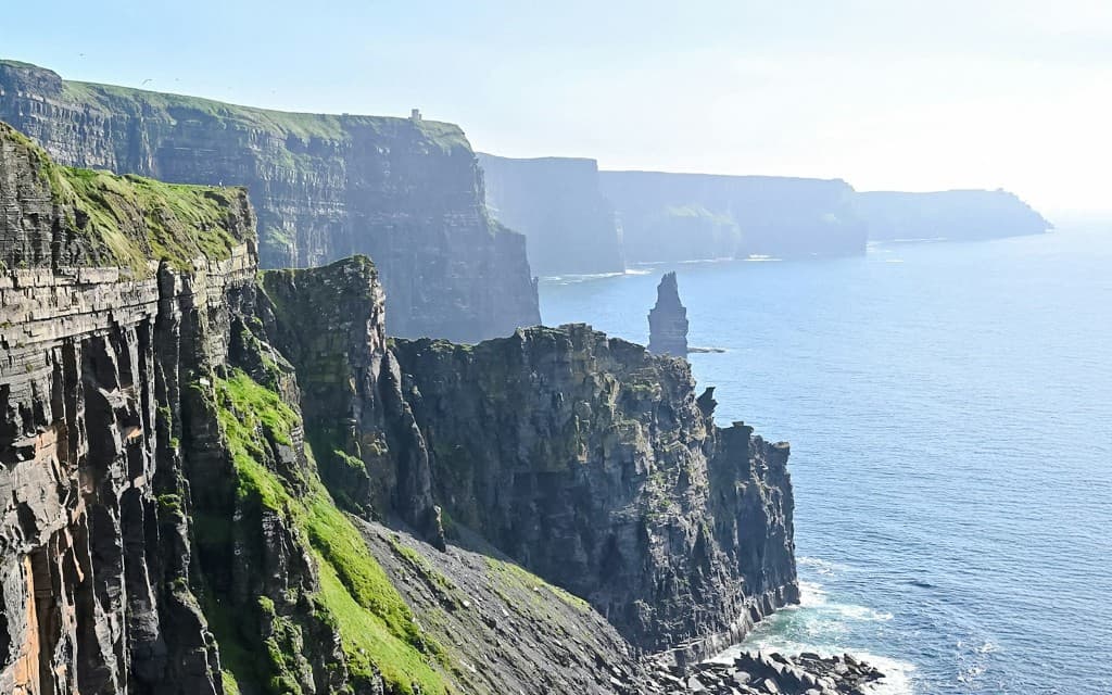 From Dublin: Cliffs of Moher and Galway Full-Day Tour (Cliffs of Moher, Burren & Galway Tour with Lunch Stop in Fanore)