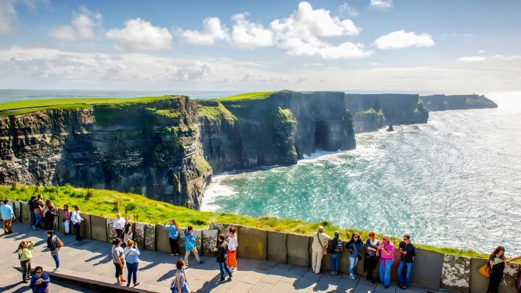 From Galway: Cliffs of Moher Half-Day Tour (The Half-Day Express: A Cliffs of Moher Half-Day Tour from Galway)