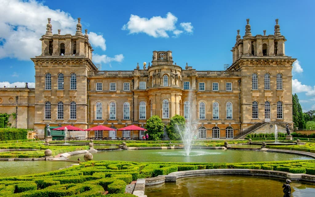 From London: Blenheim Palace, Downton Abbey Village, and Cotswolds Full-Day Trip (Without Blenheim Palace Entry)