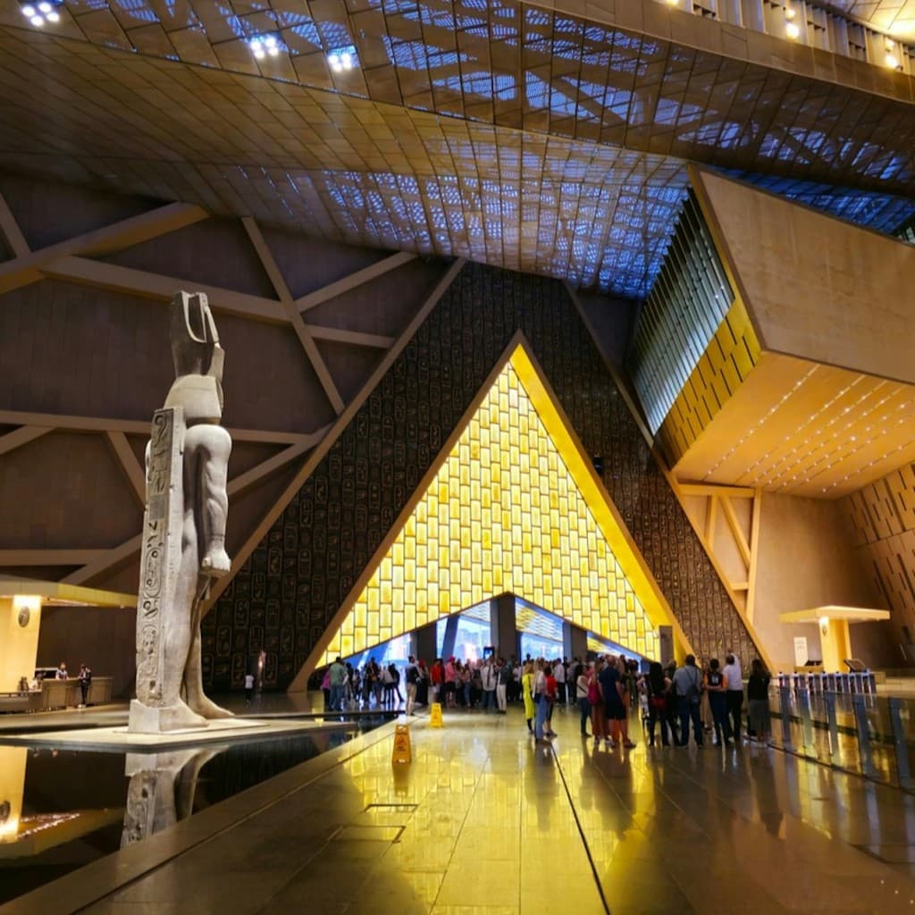Giza Plateau & Grand Egyptian Museum: Guided Tour + Transfers