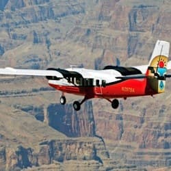 Grand Canyon West: Roundtrip Flight from Las Vegas + Skywalk