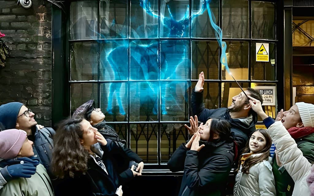 Guided Harry Potter Walking Tour in York (Harry Potter Magical Guided Walking Tour in York)