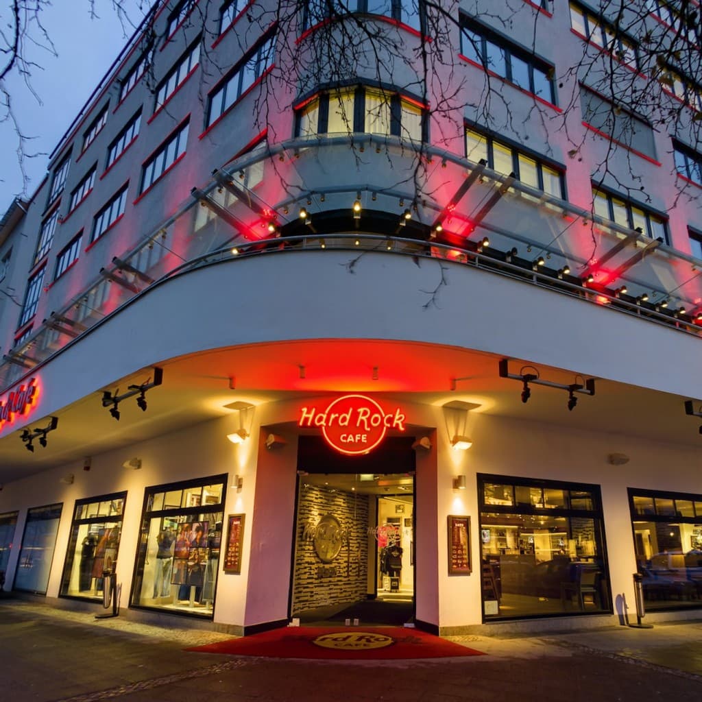 Hard Rock Cafe Berlin: Skip-the-Line Entry + 2 or 3-Course Menu