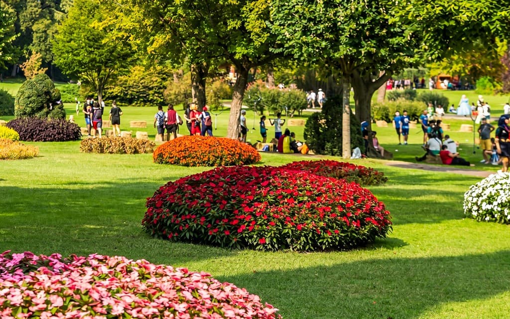 Parco Giardino Sigurtà Skip the Line Entry Tickets (Special Entry Tickets for 2 People + 1-Hr Golf Car Rental)
